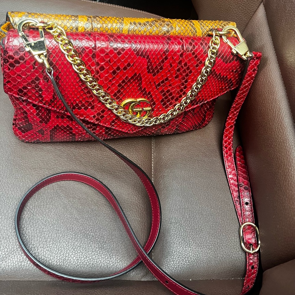Gucci Thiara Python Clutch with Tiger Head Embellishment - Picture 10 of 13